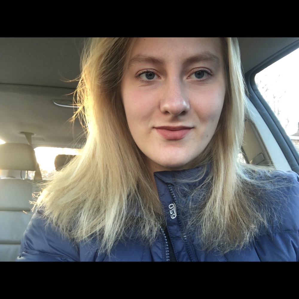 Meet your Posher, Isabel